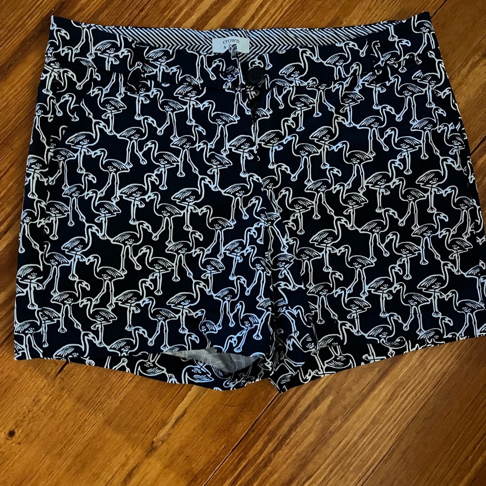 Adorable Crown and Ivy Shorts PERFECT CONDITION